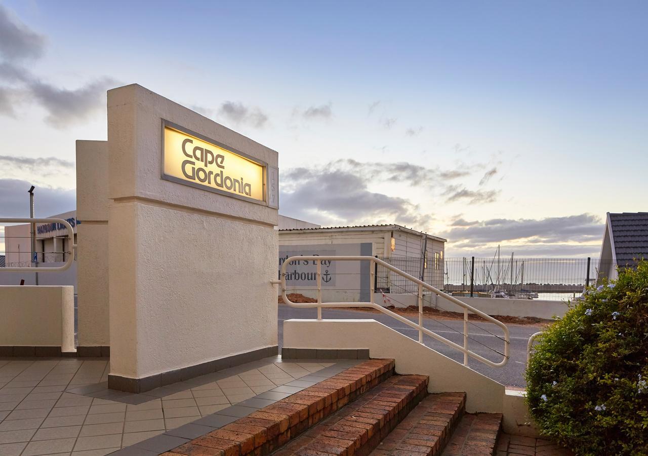 First Group Cape Gordonia Apartment Gordons Bay Exterior photo